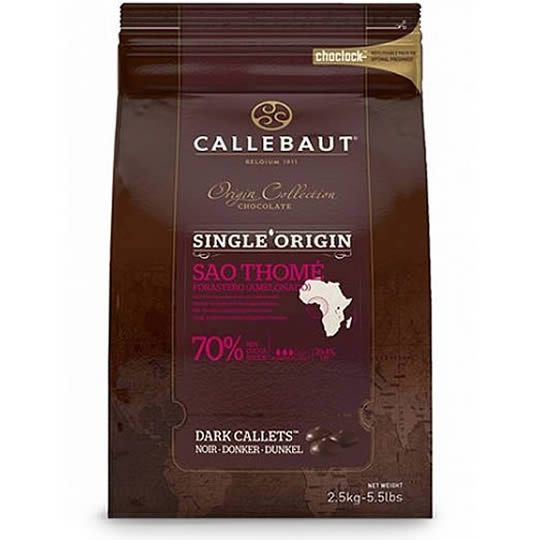 Buy Callebaut Origin Collection Sao Thome 70% Cocoa Dark Chocolate Callets 2.5kg from choctrade Callebaut Origin Collection Sao Thome 70% Cocoa Dark Chocolate Callets 2.5kg, 70% dark chocolate chips in a resealable bag.
